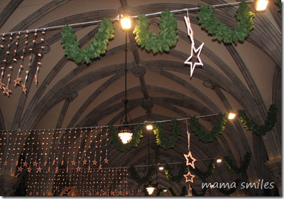 Inside the entrance of the Vienna Rathaus