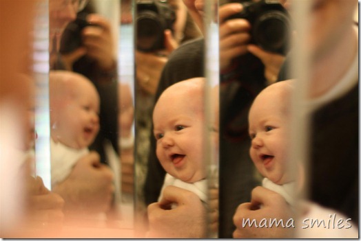 baby in the mirror