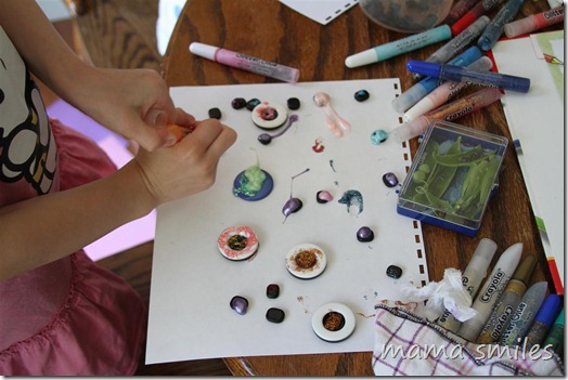 6yo creativity: button and glitter glue collage