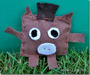 Emma's horse made from felt