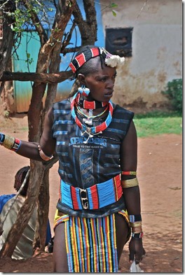 71012Ethiopian_Woman_South