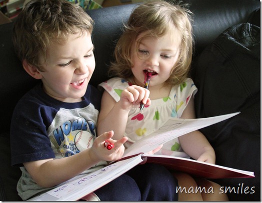 4yo and 2yo drawing together