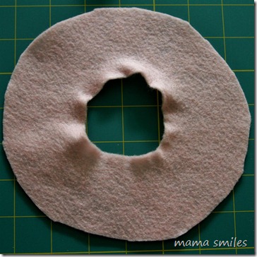 no-sew felt skirt for dolls