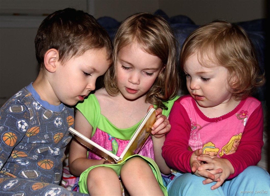 reading bedtime stories reading bedtime stories