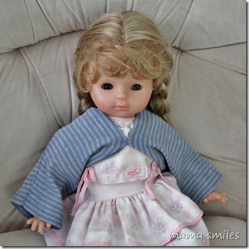 5yo-designed doll sweater