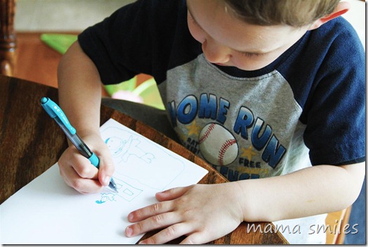 preschooler book-making