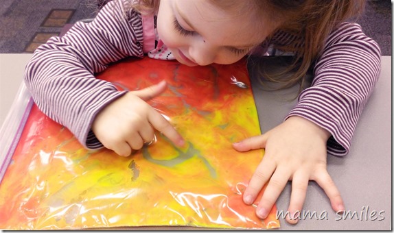 no-mess finger painting for kids